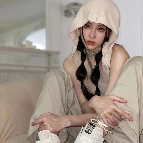 背带短裤丧尸来袭 在线观看